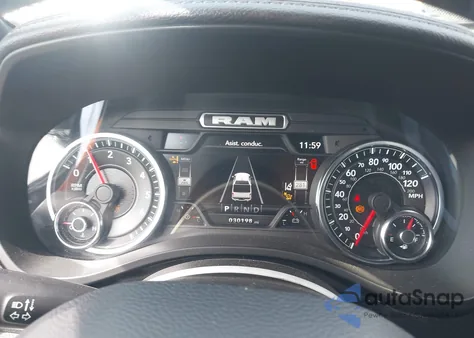 2022 Ram 1500 Big Horn 4X2 5'7 Box from USA, damaged, VIN 1C6RREFT4NN193802